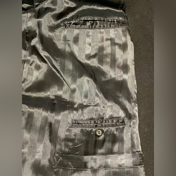 Men's Black Long Trench Coat sz R 46 100% Wool Shell and 100% Rayon lining - Picture 8 of 11